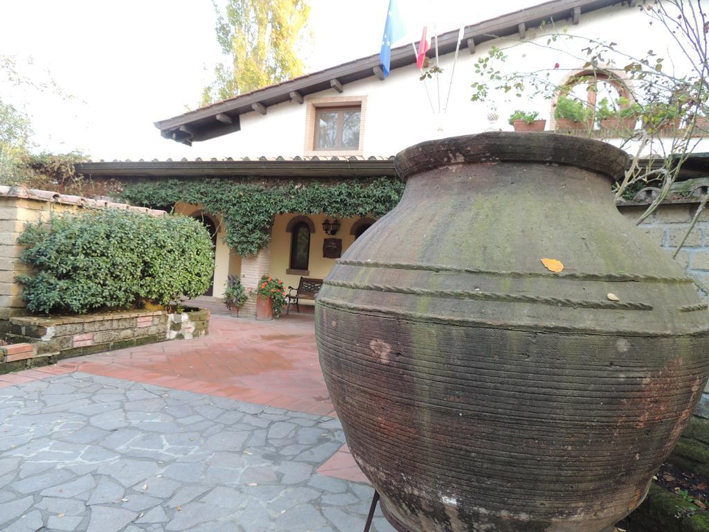 Country Relais I Due Laghi Villa Anguillara Sabazia Exterior photo