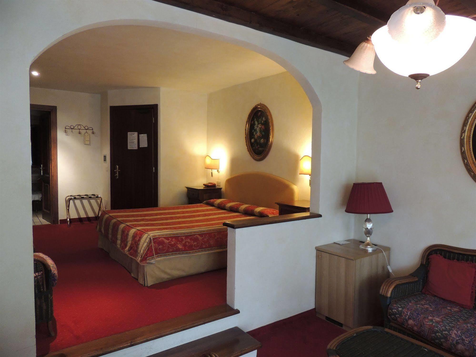 Country Relais I Due Laghi Villa Anguillara Sabazia Exterior photo