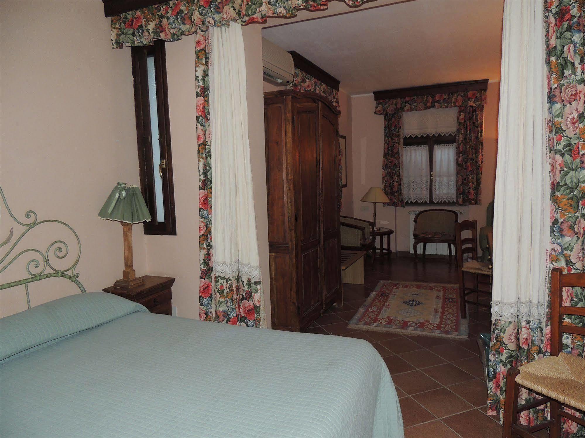Country Relais I Due Laghi Villa Anguillara Sabazia Exterior photo