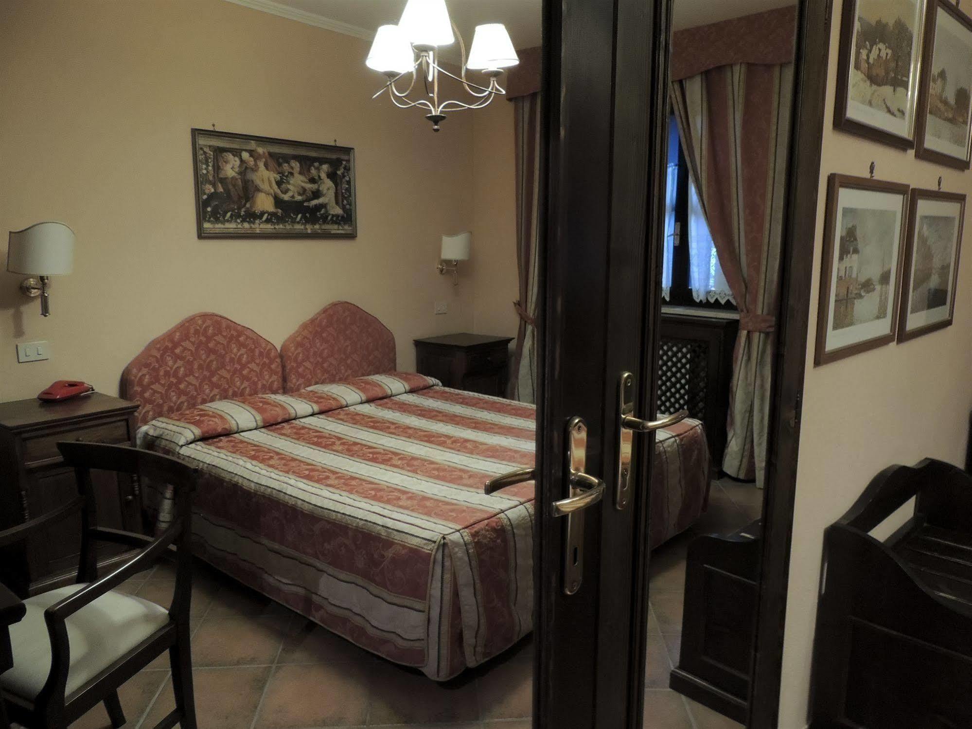 Country Relais I Due Laghi Villa Anguillara Sabazia Exterior photo
